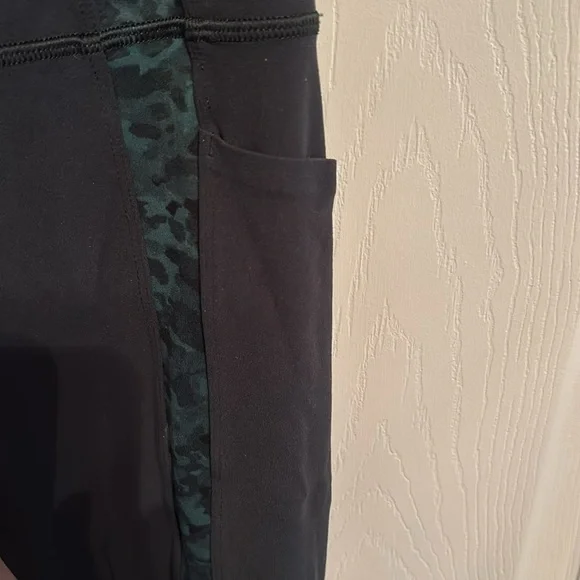 Athleta Grey/green  Leggings with Green Camo Stripes - Picture 4 of 4